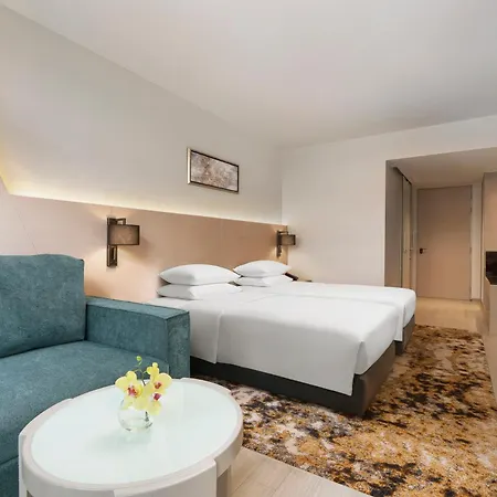 Hyatt Place Bangkok Sukhumvit 1