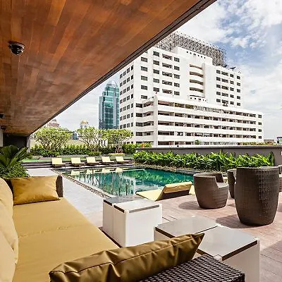 Hyatt Place Sukhumvit 1 4*
