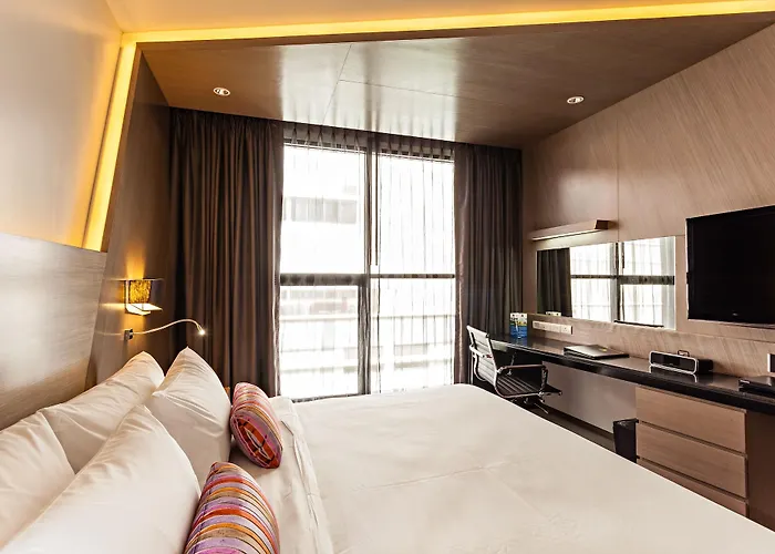 Hyatt Place Sukhumvit 1 Hotel 4*