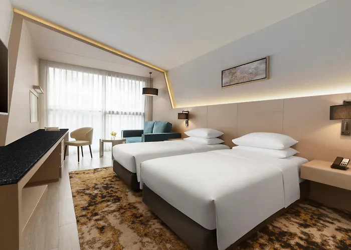 Hyatt Place Sukhumvit 1 Hotel 4*