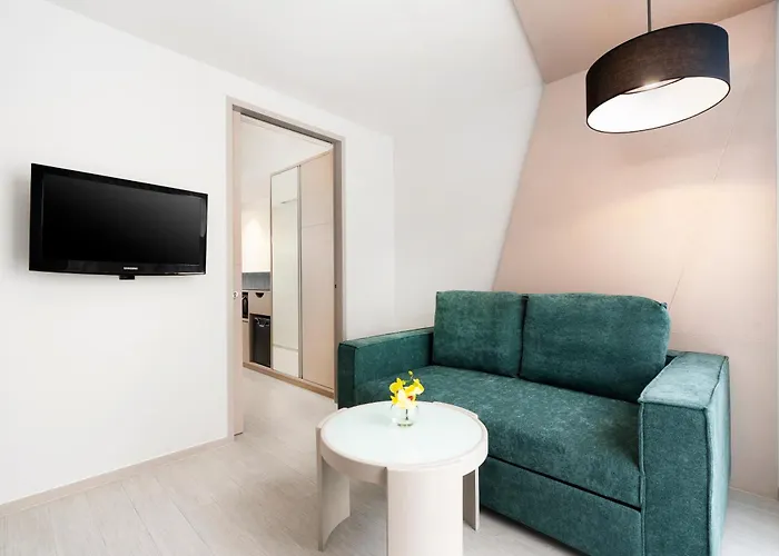 Hyatt Place Sukhumvit 1 Hotel