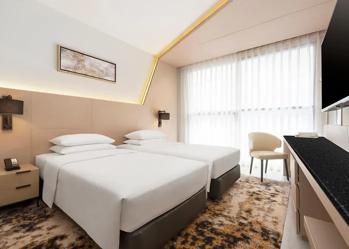 Hyatt Place Sukhumvit 1