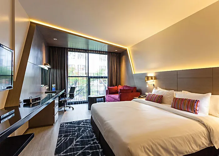 Hotel Hyatt Place Sukhumvit 1 4*