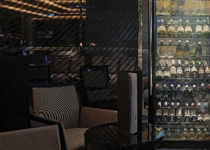 Hotel Hyatt Place Sukhumvit 1 4*
